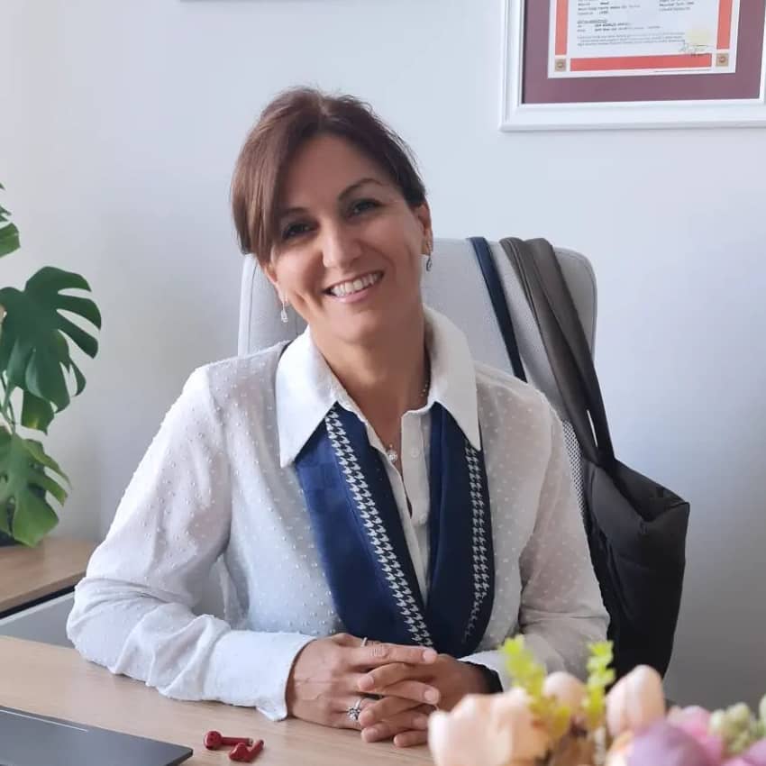 Doç. Dr. Aslıhan Küçüker